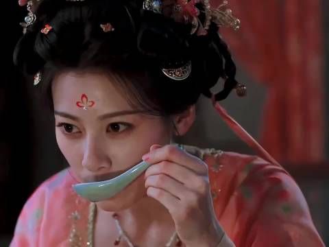 闺蜜社死现场，不想认识她了...