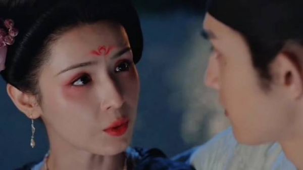 美艳舞姬为了永保青春，竟然以爱人的性命为代价 既要又要，这次我战队镜妖