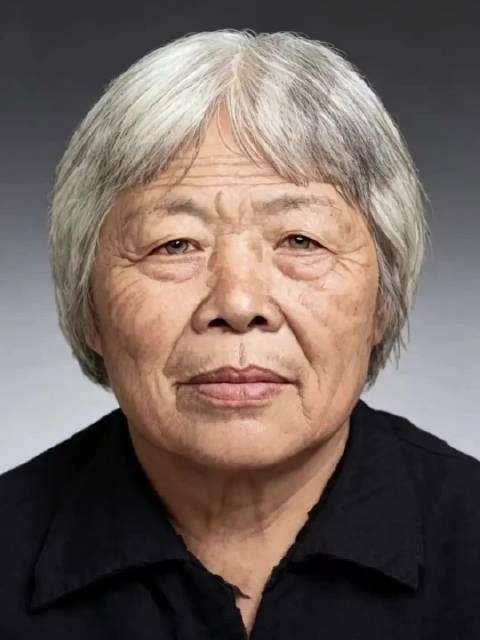 梅姨有虚假户口 假户口登记的年龄为71岁