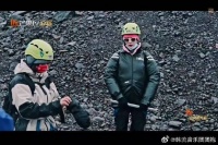 骗你的，其实我看到这里还是会很心痛