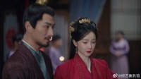 陈小纭如愿嫁给嫡长子做妾，不料刚进门就被正室刁难