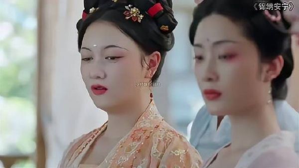 贵女们私下嚼舌根，质疑宜宁的身世，下秒集体傻眼了