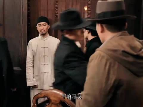 满脑子都是五千块！心疼的饭都吃不下了 上一秒劫后余生，下一秒跌入地狱