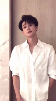 檀健次燕麦系舞蹈