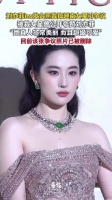 刘亦菲删除争议照片胡玉河曾夸刘亦菲美丽可爱
