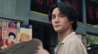 王凯坦言想藏起来，44岁自称难结婚