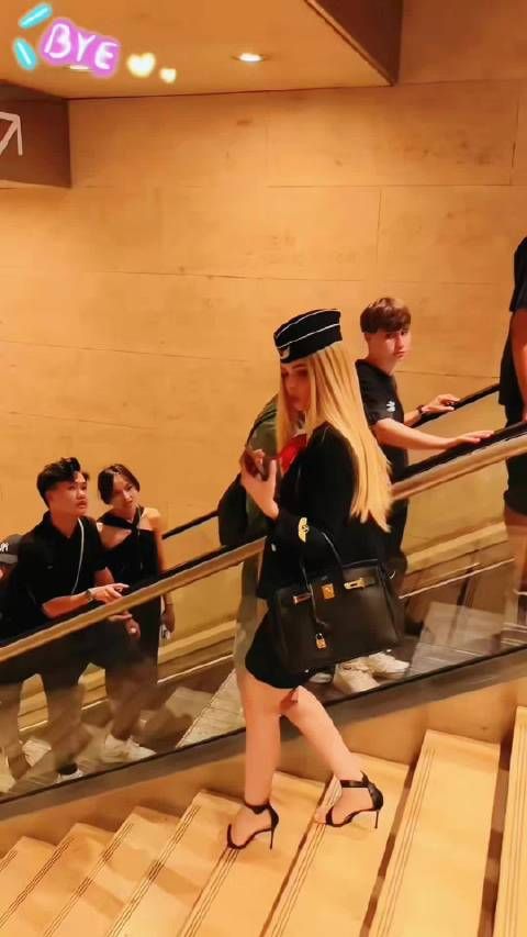 金发女郎现在已经成为了一个被嫉妒羡慕的代名词