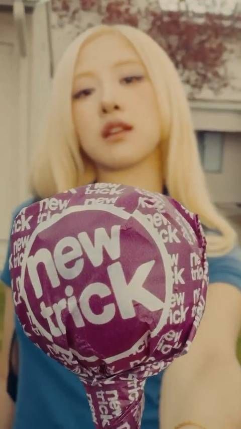 ROSÉ新单《NEW TRICK》9.17发，用 iPhone 18 Pro 拍摄