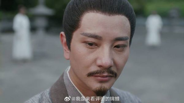 李莲花遭偷袭 方多病霸气护妻，有我撑腰谁敢动他