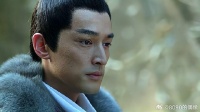 霓凰带梅长苏到赤焰帅府，故意试探他，梅长苏眼眶通红