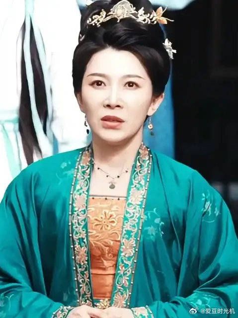 这样的金家只有四婶婶是白玉堂唯一放不下的