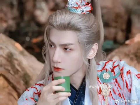 “他从小便不爱喝龙井～”你的喜好我从小就记得，而且一直记得