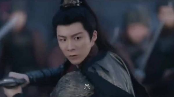 折腰：各方诸侯齐聚渔郡，小乔亲自城门口迎接，怎料刘琰也来了