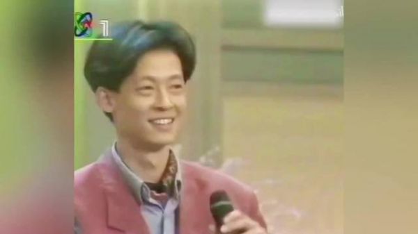 王志文杨澜当年正大综艺，王志文痞帅天花板啊