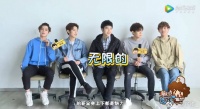 韩沐伯被夸是天使舔过的脸，全身上下都吸引人