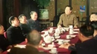 领导人们共商国事的珍贵瞬间