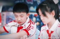 果宁：女王 烧瑞 我说错话了