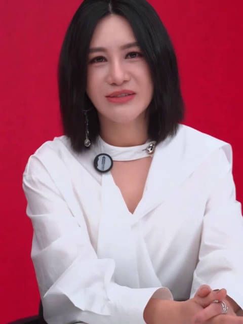 尚雯婕：家人们我今天带大家看合伙人日常