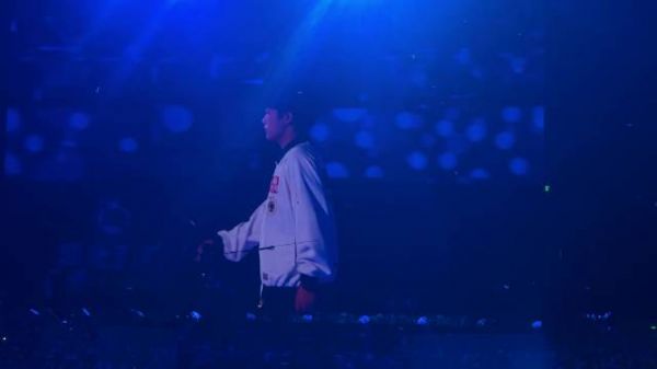 现场真的超级燃专属色彩属于整个夏天！