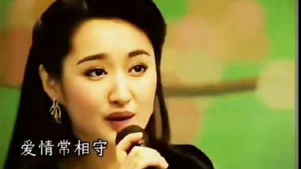 70、80后男人的白月光，有多少人还记得她和她的歌！