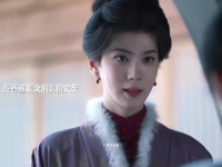以前看男扮女装最怕两件事：一是假发套太假，二是演员硬演…