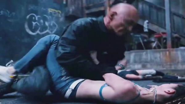 《剧透警告！揭秘这部神作背后的秘密》——你敢看吗？