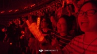 第一次和朋友一起看演唱会，隔壁两个小姐妹又是顶级e人，太幸福了