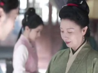 她不算真正的好人，但对心腹还是有情有义 兰香如故