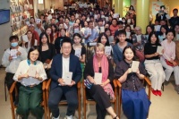德国当代著名作家燕妮·埃彭贝克做客西安方所，开展一场文学对谈