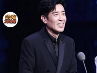 他赋予英雄以体温，此次愿不再有“仅余一步”之憾