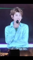 王源演唱会送惊喜金币，观众小王追星掏空钱包