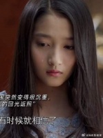 “不是亲生胜似亲生，陪伴比血缘更为重要”