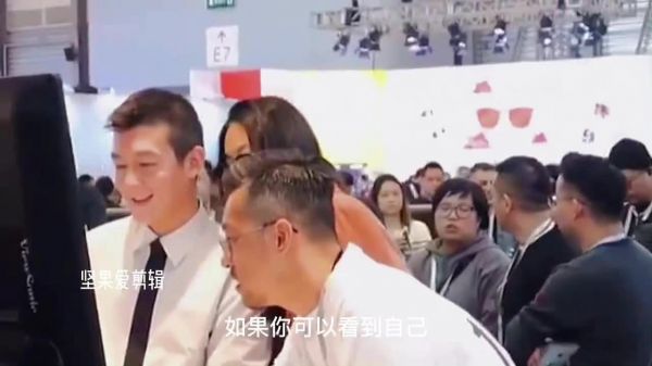 “没有另一半是完美的，你们从对方学到什么呢？”