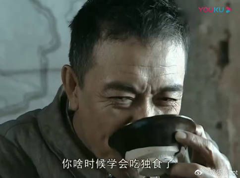 李云龙三人设计楚云飞,结果李云龙有8个营,简直就是暴发户