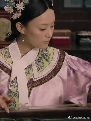 我一直以为她会弹,美甲好好看!