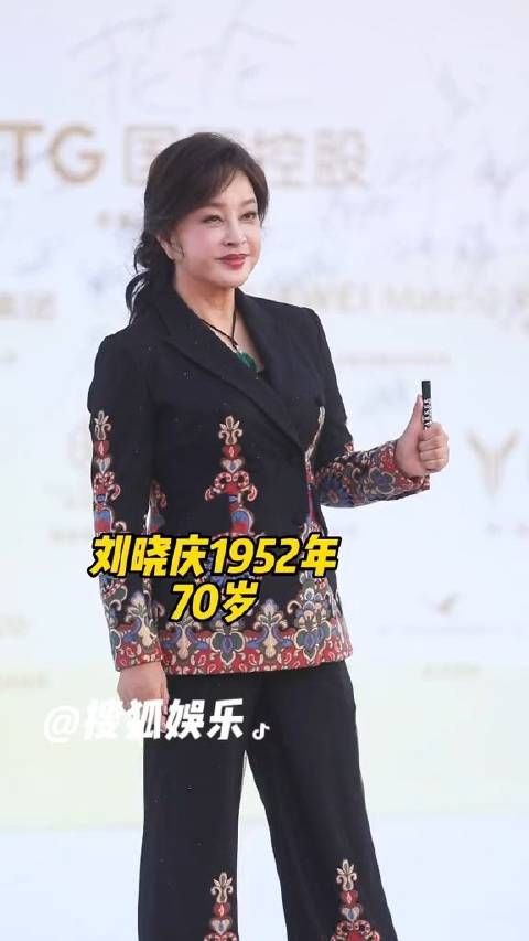 刘晓庆和奚美娟同为50后演员，状态好不说，作为演艺界老艺术家……