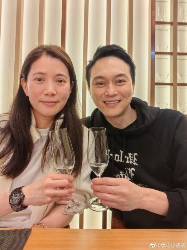 袁咏仪张智霖结婚22年