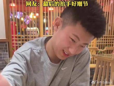 相恋九年结婚三年,从校服到婚纱,合作多年,孕有神兽一只,甜时是夫妻……