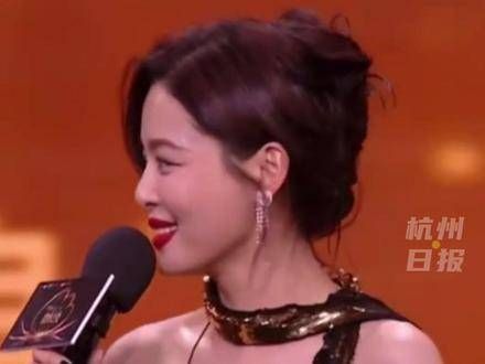 感激李李找回了她的人设,在电视剧《繁花》中…
