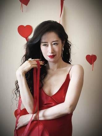 「红,是年华盛放的火焰」