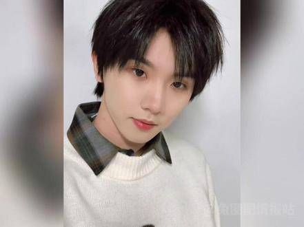 单薄的身体演绎出宏大的爱意,太美妙了!小马真棒!
