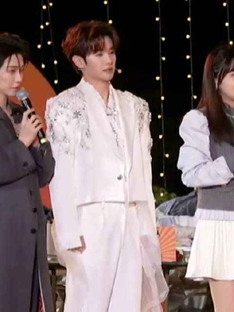 快点下班吧…给热带人冻成啥样子了