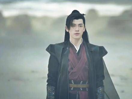墨方的处境确实令人同情,他对王爷的感情也是真挚的