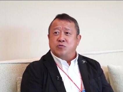 为了满足私欲,强迫19岁少女假戏真做,曾志伟为何还能自称尊重女性?