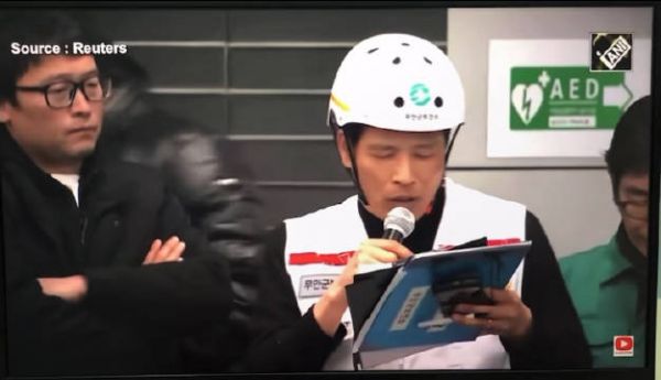 家属在下面等着遇难名单被一个个念出来的漫长过程,跟心被凌迟有什么区别……
