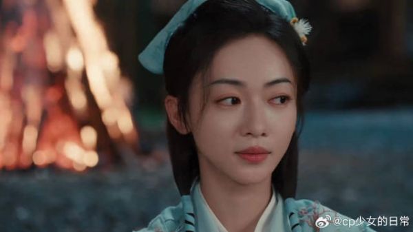 村里一同聚餐,卫老二不再和景王抢眉林