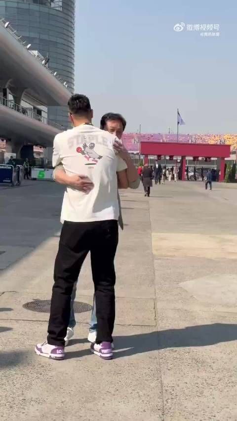 范志毅要集齐360行体验卡