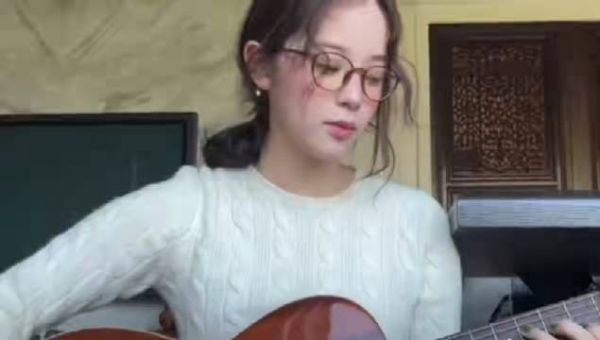 湾湾疯了!20多位艺人被威胁,欧阳娜娜成头号目标,或被罚款