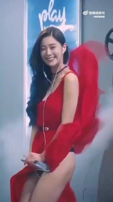 韩国明星克拉拉风流性感人人爱