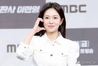 韩女星白珍熙36岁结婚，男方是加拿大年长上班族，婚后两地生活